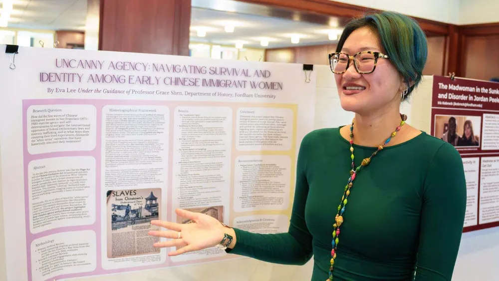 Eva Lee presenting her research