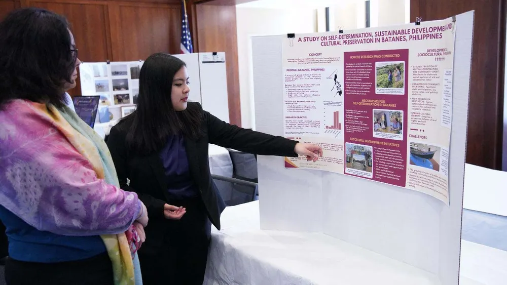 Katrina Martinez Luna presenting her research