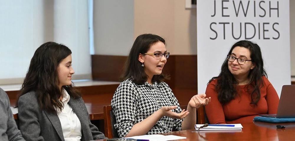 Sophia Maier, Reyna Stovall, and Ayelet Brinn, Ph.D. discuss Jewish history in the Bronx at a March 1 event. Photos by Dana Maxson.