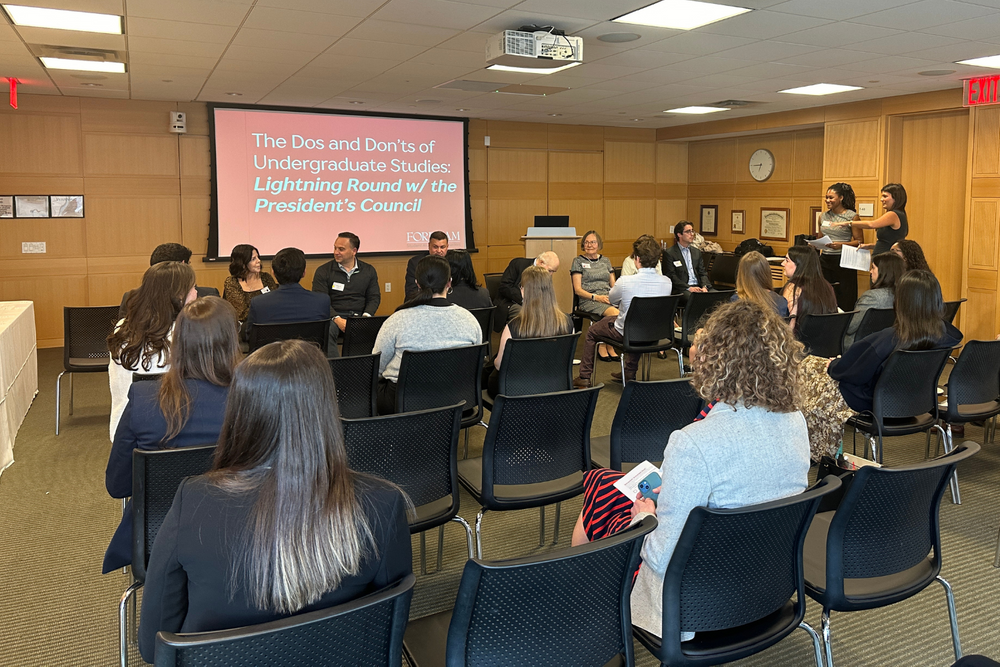 members of the president's council participate in a rapid fire speed mentoring event for the Spring 2025 ELS