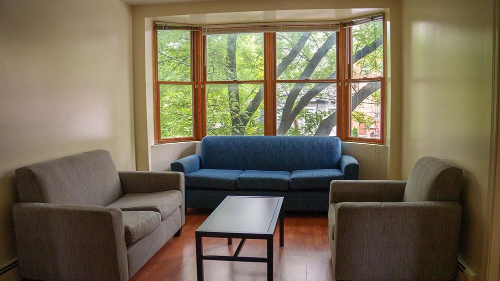 Image of living room with couches in Arthur House II
