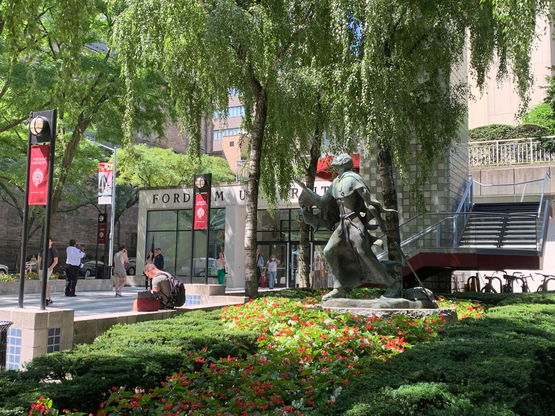 Front entrance to Lincoln Center campus