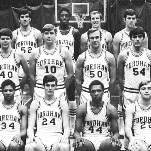 A team picture of the 1970-71 Fordham Men