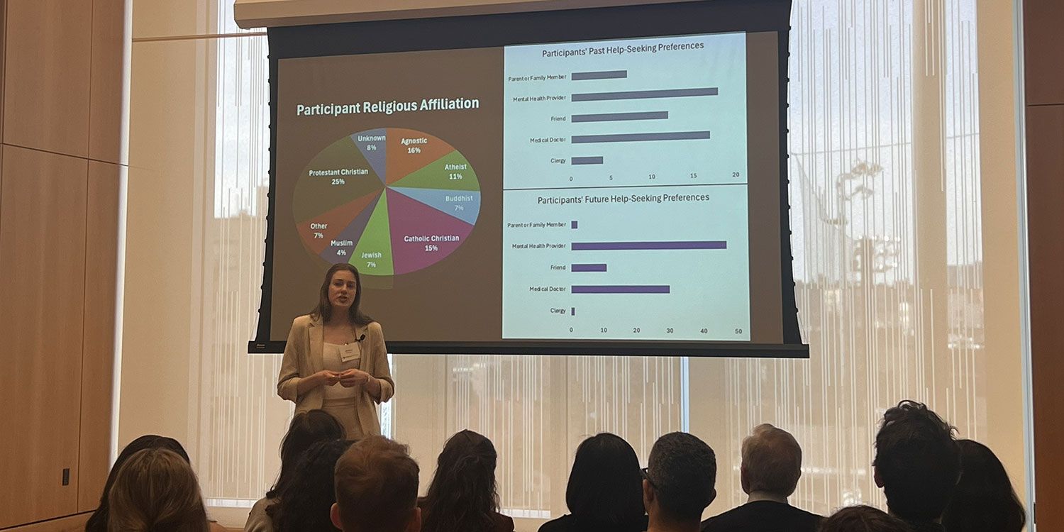 Erin Moran-Meder Presenting at GSAS 3MT